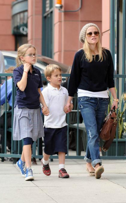Reese Witherspoon: Family Dental Duties