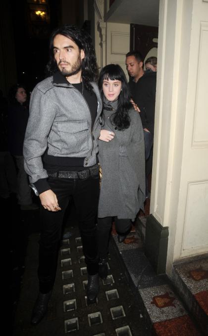 Us Weekly: Katy Perry  Russell Brand are engaged