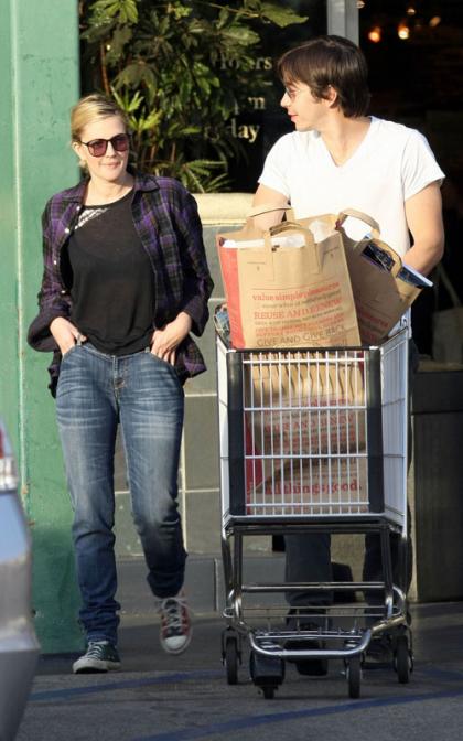 Drew Barrymore and Justin Long: Whole Foods Lovers