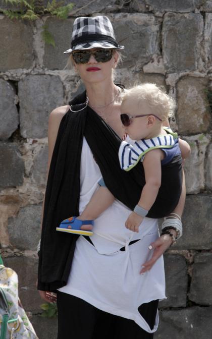 Gwen Stefani and Family: St. Barts Shopping Spree