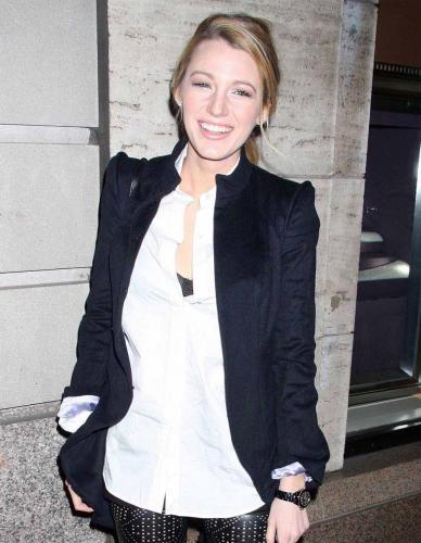 Blake Lively And Her Sweet Rubber Leggings