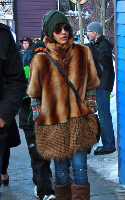 Jessica Alba Brings Winter Style to Sundance