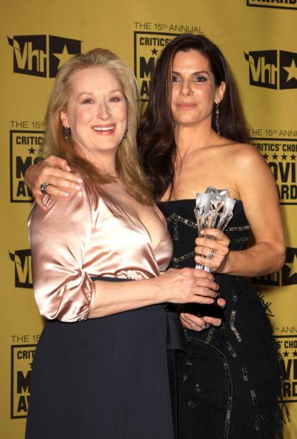 Sandra Bullock sent Meryl Streep liquor, saying 'toast to white trash'