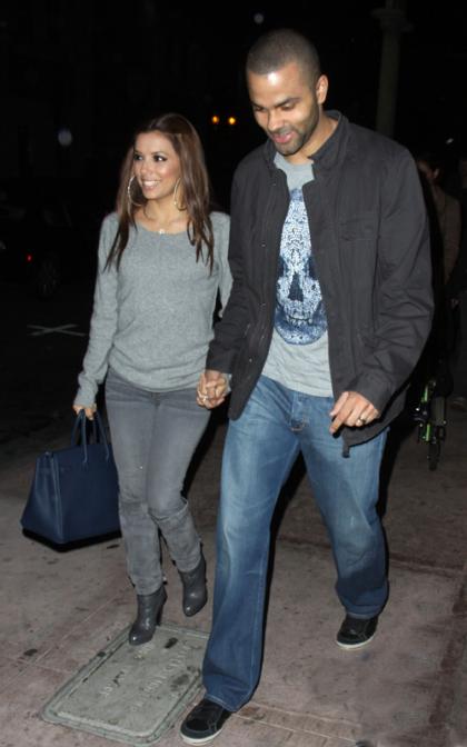 Eva Longoria and Tony Parker: Beso Lovers