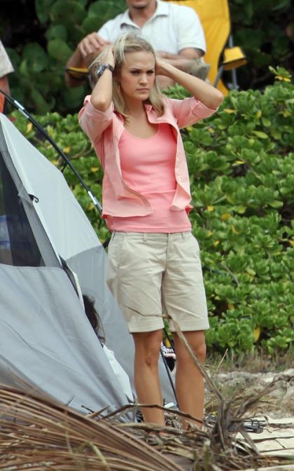 Carrie Underwood Hits the 'soul Surfer' Set