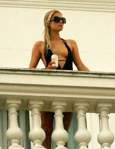 Paris Hilton Swimsuit Pictures