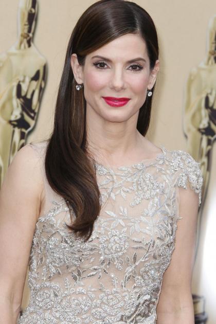 Sandra Bullock takes home the Oscar for Best Actress