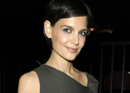 Katie Holmes Hits the Son of No One Set