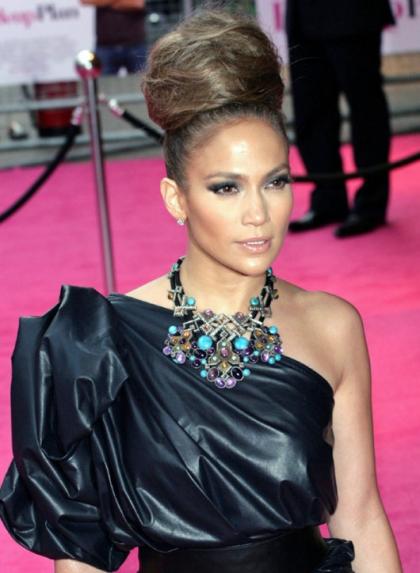 Epic Fail:  Jennifer Lopez' Hair at the Back-Up Plan Premiere