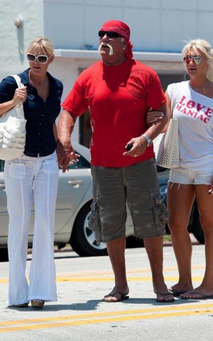 Brooke Hogan Spends Mother's Day with Dad