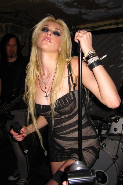 Taylor Momsen, hardcore: 'I have a knife collection, it relaxes me'