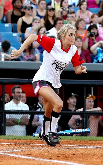 Carrie Underwood: Singing and Softball 