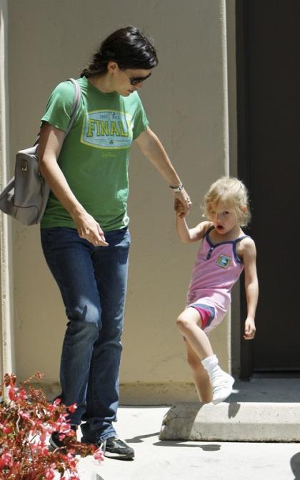 Jennifer Garner and Violet Gear Up for Father's Day