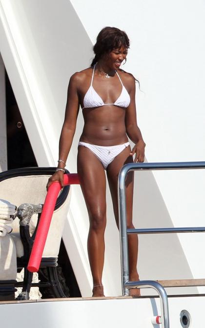 Naomi Campbell: St Tropez Bikini Babe