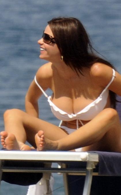 Sofia Vergara: Ischia Bikini Beauty