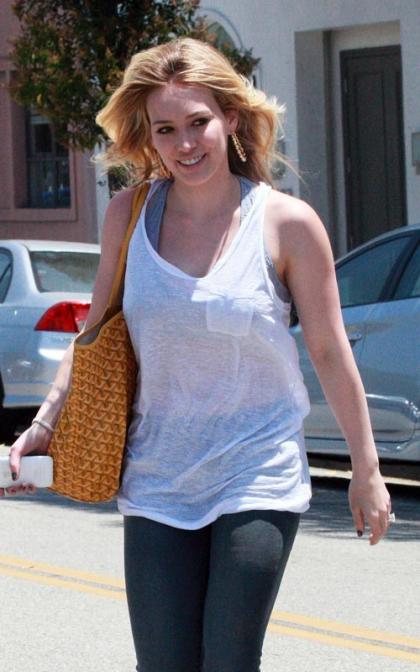 Hilary Duff: Salon Stylish