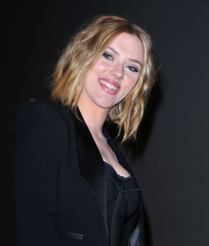 Scarlett Johansson chopped off her hair: adorable or budget Meg Ryan?