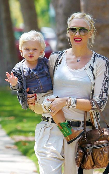 Gwen Stefani: Family Time with Kingston and Zuma