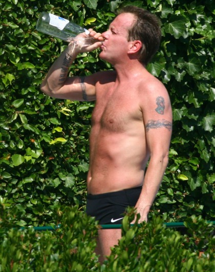 Kiefer Sutherland shirtless: still hot, or kind of gross?