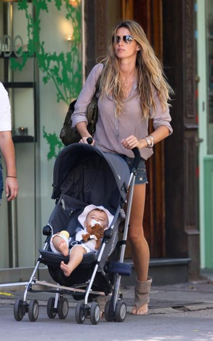 Gisele Bundchen: Balthazar with Baby Benjamin