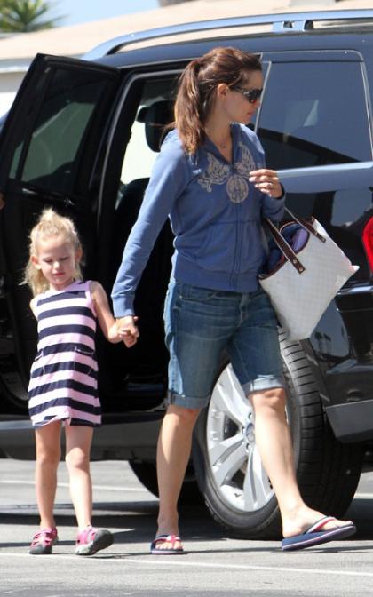 Jennifer Garner and Violet: Santa Monica Sweethearts