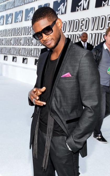 Usher's 2010 MTV VMA Performance