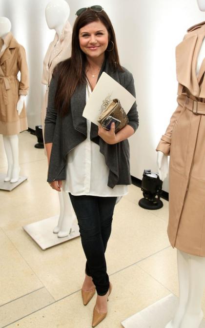 Tiffani Thiessen Breaks from Motherhood for Fashion