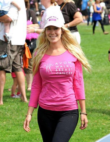 Heidi Montag's Boobs Come Out Of Hiding