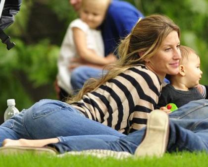 Gisele Bundchen and Benjamin Brady: NYC Park Playdate