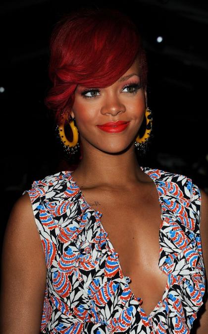 Rihanna: Miu Miu Marvelous!