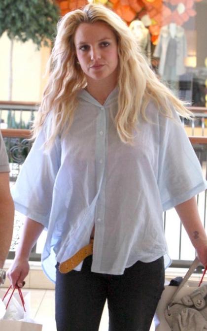Britney Spears Shops It Up Amidst 