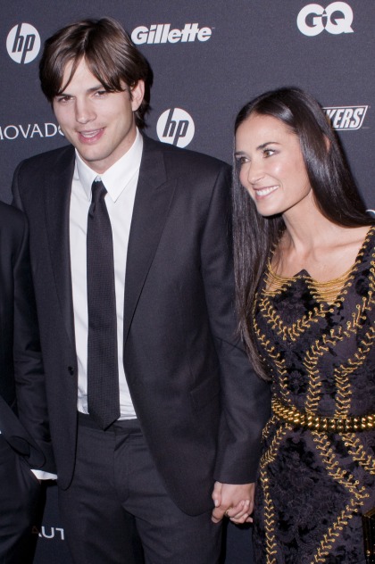 Demi Moore & Ashton walk their first red carpet since cheating allegations
