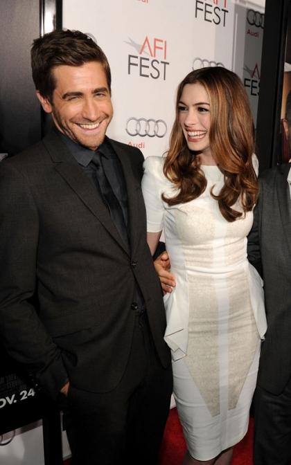 Jake Gyllenhaal & Anne Hathaway: 'Love & Other Drugs'