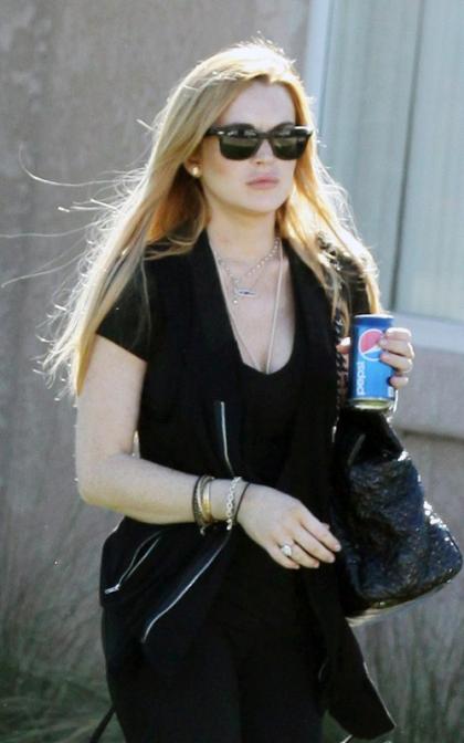 Lindsay Lohan Closes Out Another Day of Treatment
