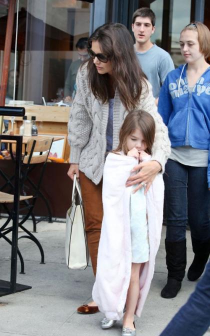 Katie Holmes and Suri Satisfy Their Sweet Tooth