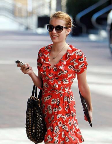 Emma Roberts Is A Cute Little Number