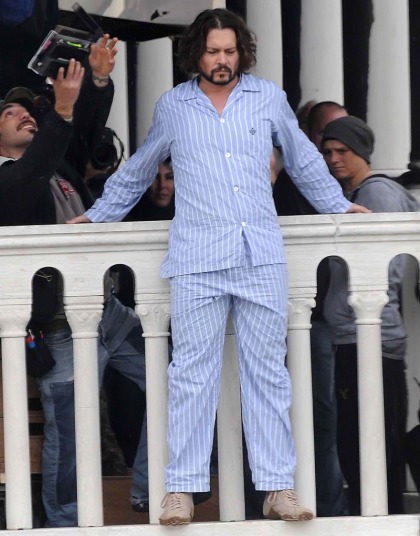 Johnny Depp wanted to wear footie pajamas & bunny ears for 'The Tourist'