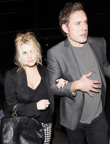 Jessica Simpson took her vegan fiancé to a steakhouse