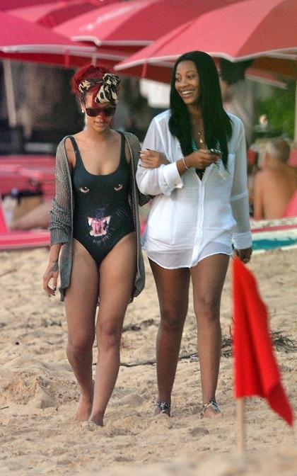 Rihanna: Barbados Beach Babe!