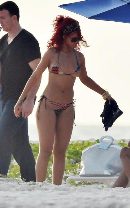 Rihanna: Barbados Bikini Beauty