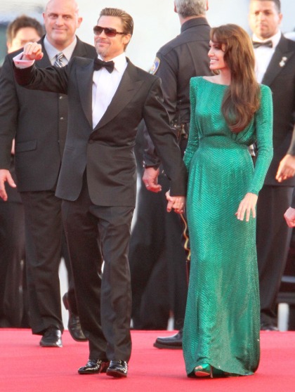 Angelina Jolie at the Golden Globes: green Versace, bad hair & conspiracies