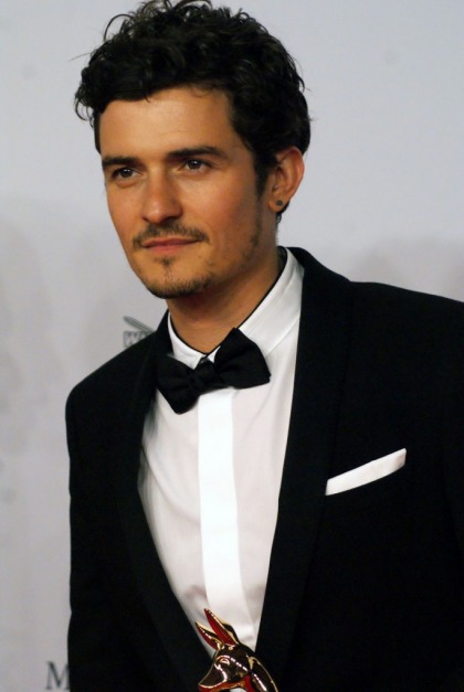 Does Orlando Bloom's son still not have a name'