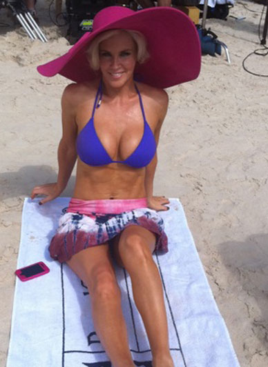 Jenny McCarthy's Nice Tanned Goodness