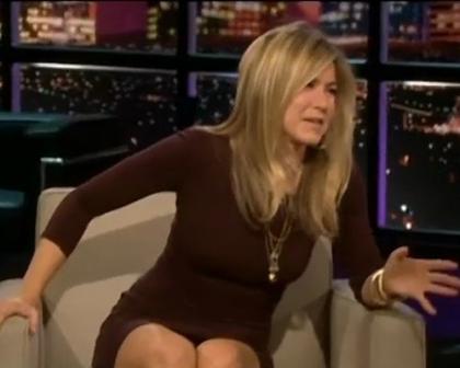 Jennifer Aniston Chats with 'Chelsea Lately'