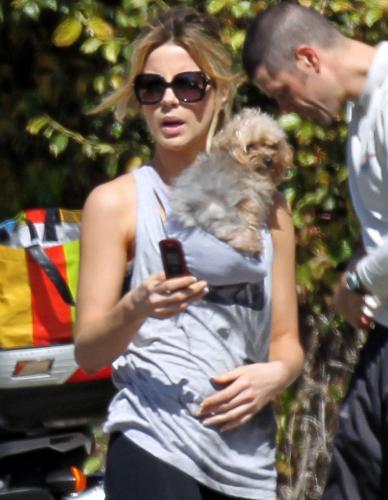 Kate Beckinsale Shows Off Her Puppies