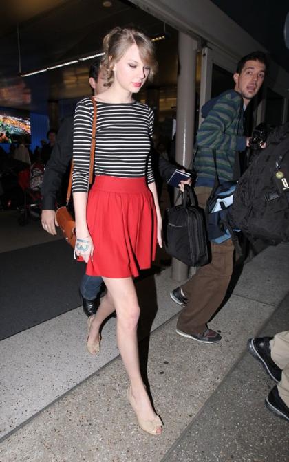 Taylor Swift Lands in LA with 