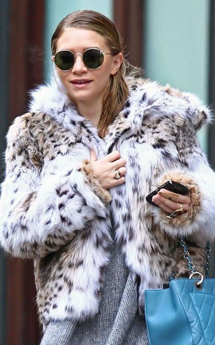 Mary Kate Olsen: Greenwich Hotel Gal