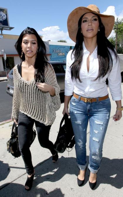Kim & Kourtney Kardashian: Stanley's Sisters