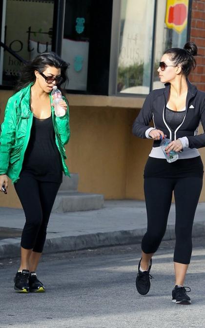 Kim & Kourtney Kardashian's Morning Fitness