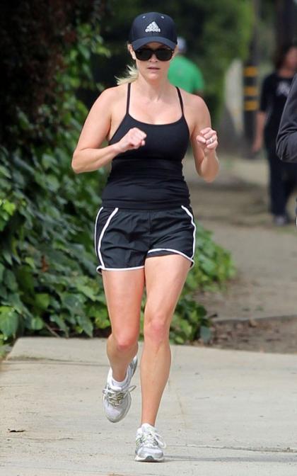 Reese Witherspoon's Busy Day in Santa Monica